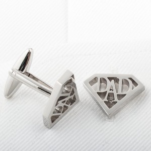 Cufflinks for shaped like diamonds for the fathers day