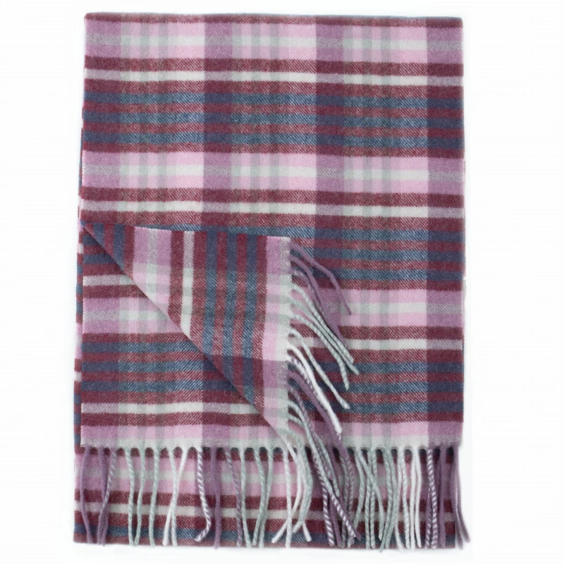 Wool-cashmere scarf in a pink and burgundy checkered pattern, made from a delicate blend of Italian wool and cashmere