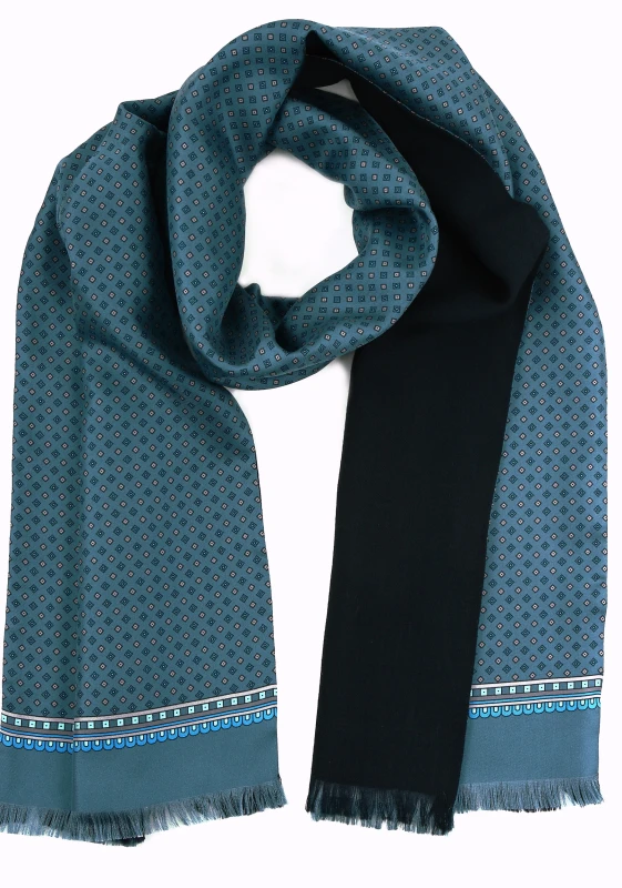Navy-green silk scarf with wool lining. A warm men's scarf made from delicate silk and Italian fine, non-itchy wool