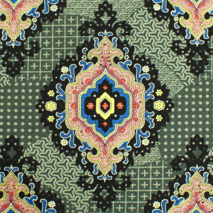 Printed silk tie with large medallions KST4137a.jpg