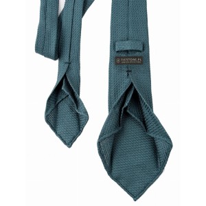 Steel grenadine seven fold tie