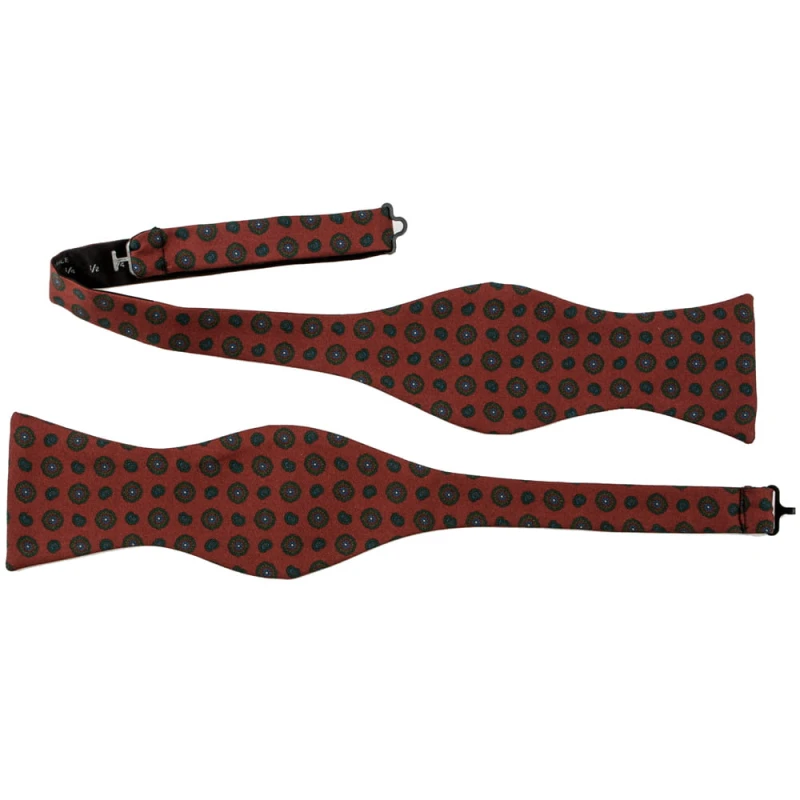 Burgundy silk bow tie with green medallions MS1531b.jpg