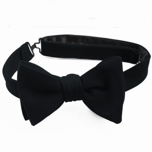 Navy blue self-tie bow tie