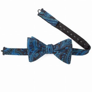 Graphite jacquard bow tie with an oriental pattern