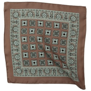 Silk pocket square in coffee with milk color PS4243a.jpg