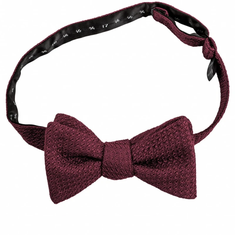 Burgundy grenadine bow tie