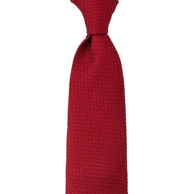 Red grenadine tie with a distinctive prometeo weave KSG550.jpg