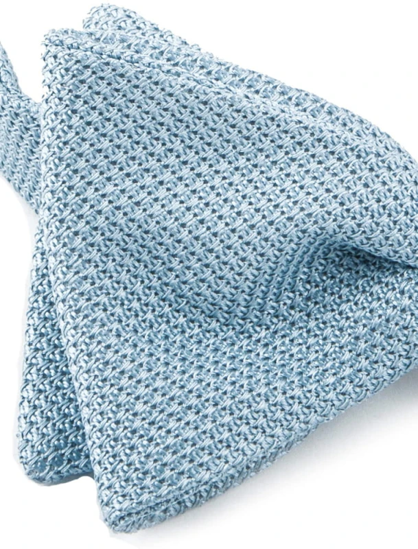 Light blue grenadine bow tie MSG686a.jpg