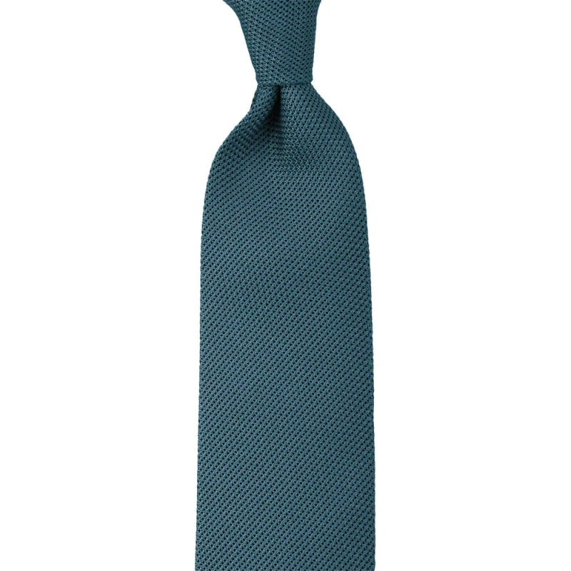 Grenadine silk necktie in colour of steel KSG659986.jpg