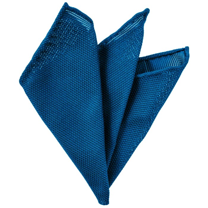 Garza fina blue silk grenadine pocket square