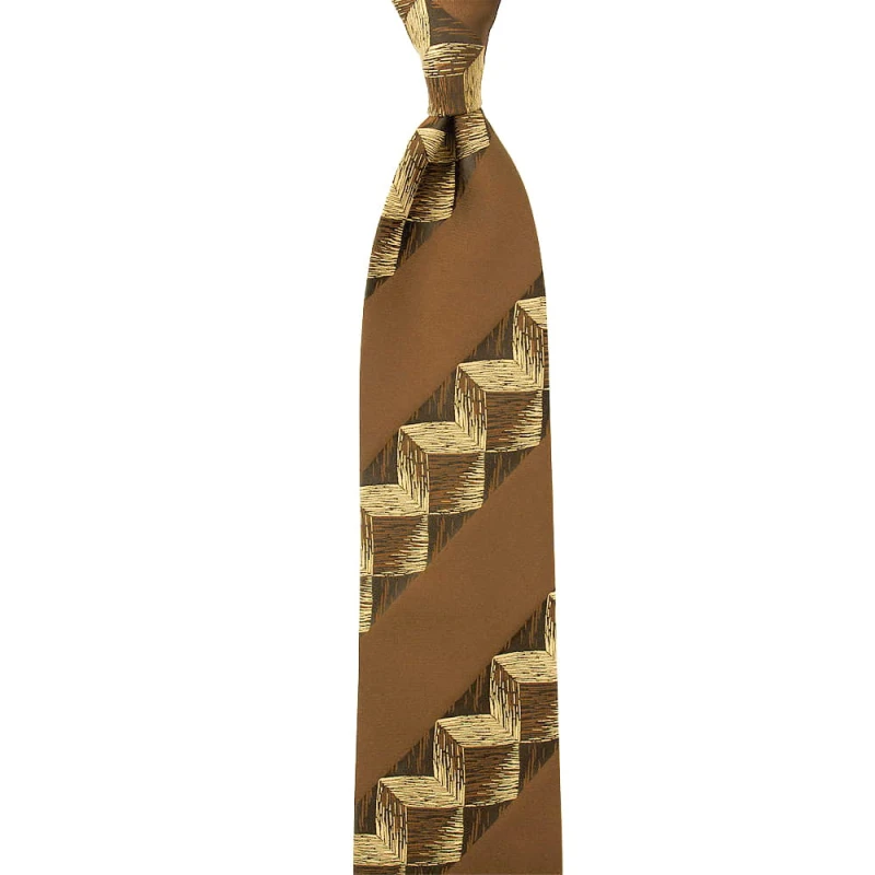 Brown jacquard silk tie with a geometric pattern