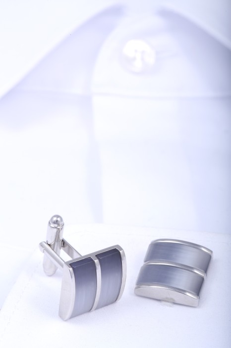Square cufflinks with a gray filling with pearly gloss SP1456a