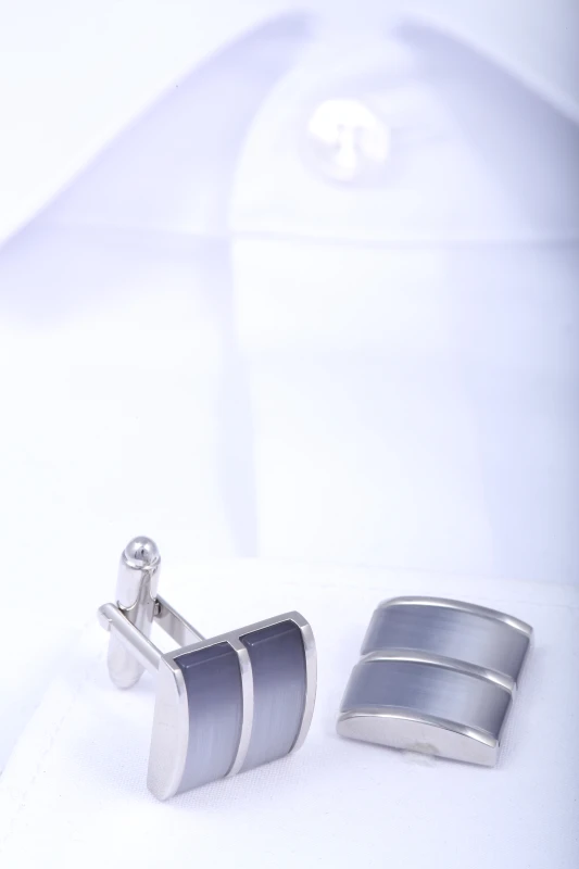 Square cufflinks with a gray filling with pearly gloss SP1456a