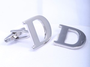 D-shaped cufflinks
