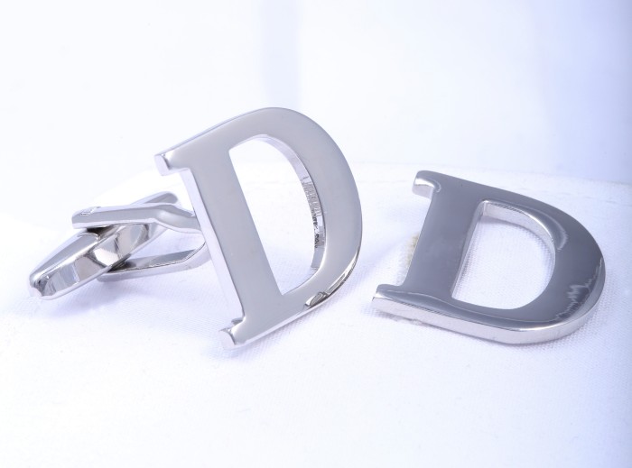 D-shaped cufflinks