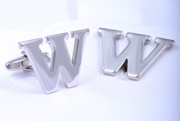 W-shaped cufflinks