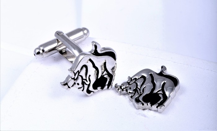 Cufflinks in the shape of bull
